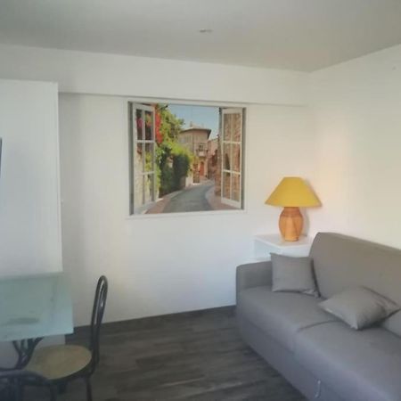 Studio D'Hotes Climatise Floirac  Ngoại thất bức ảnh