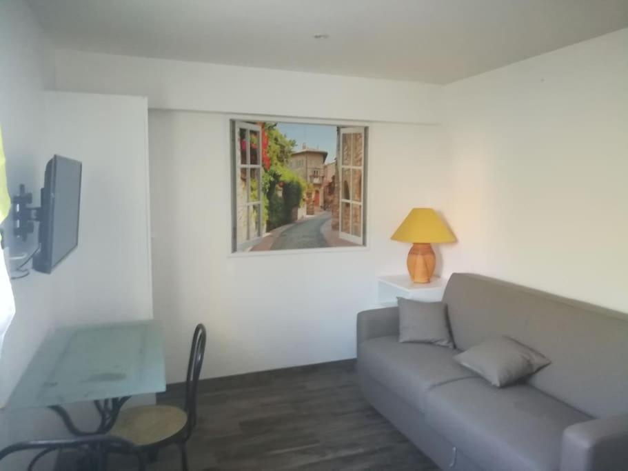 Studio D'Hotes Climatise Floirac  Ngoại thất bức ảnh